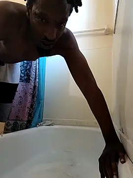 Snapshot of DaBishoo chatting on March 1, 2026, 7:49 pm DaBishoo online show from March 1, 2026, 7:49 pm