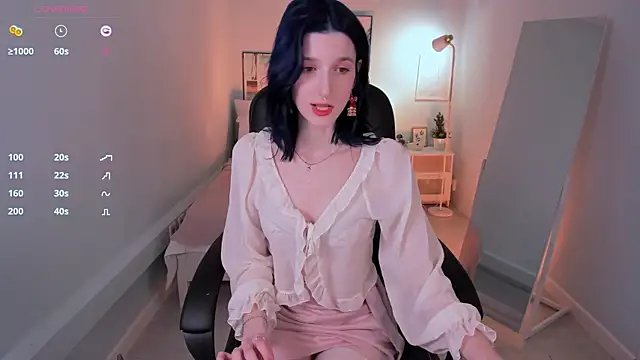 Lil Melanie  online show from April 29, 2026, 4:11 pm