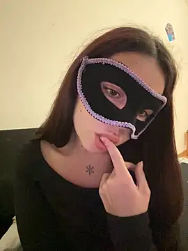 Sarettamiss online show from January 12, 2025, 9:29 pm