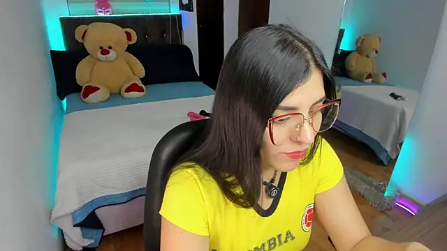 Luxxur69 online show from June 23, 2026, 11:47 pm