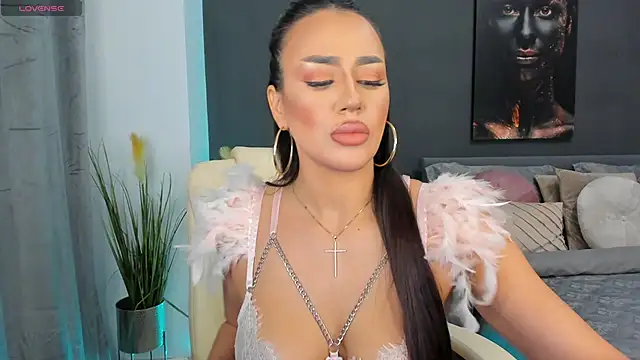 Sonia  Rey online show from January 31, 2025, 5:32 pm