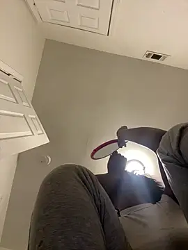 Snapshot of honeybrow chatting on February 16, 2025, 12:41 am honeybrow online show from February 16, 2025, 12:41 am