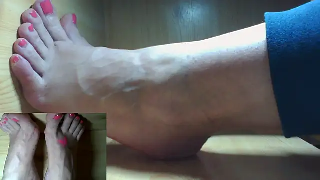 Siliconefucker online show from April 14, 2026, 8:37 pm