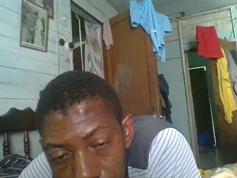 Snapshot of PELOVER chatting on September 13, 2025, 9:36 pm PELOVER online show from September 13, 2025, 9:36 pm