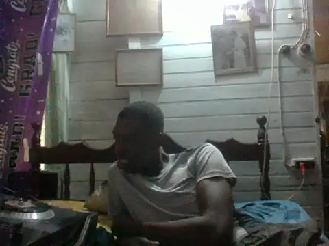 Snapshot of PELOVER chatting on October 27, 2025, 12:20 pm PELOVER online show from October 27, 2025, 12:20 pm