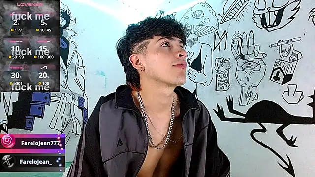 Snapshot of jeanfarelo chatting on October 28, 2025, 10:01 pm jeanfarelo online show from October 28, 2025, 10:01 pm