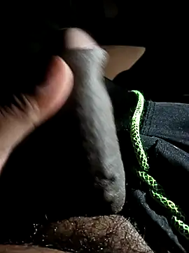 Snapshot of Mmm992170 chatting on December 27, 2024, 7:35 pm Mmm992170 online show from December 27, 2024, 7:35 pm