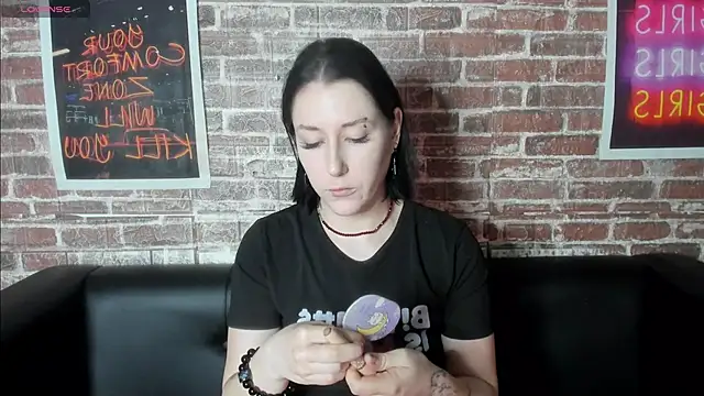 adell berry online show from March 15, 2025, 2:03 am