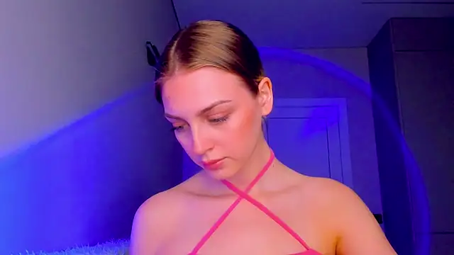 pretty girlnextdoor online show from March 19, 2025, 7:17 pm