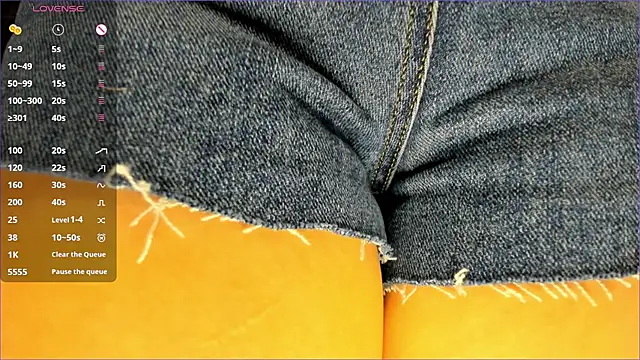 Xiao Mei  online show from October 27, 2025, 3:43 am