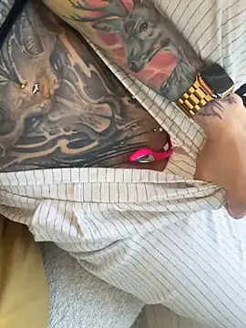 ObviouslyPeachy online show from February 28, 2026, 6:53 pm