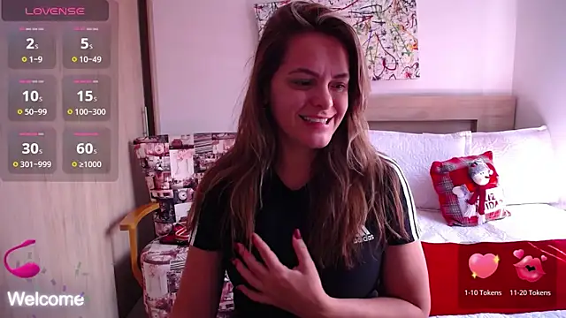 ParisW online show from December 5, 2024, 4:34 pm