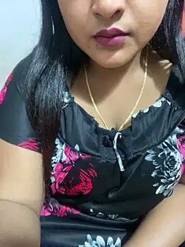 Ayesha mahi online show from March 17, 2025, 2:56 pm