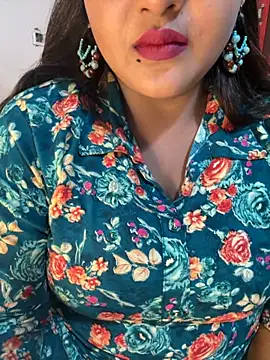 Ayesha mahi online show from October 4, 2025, 10:57 am