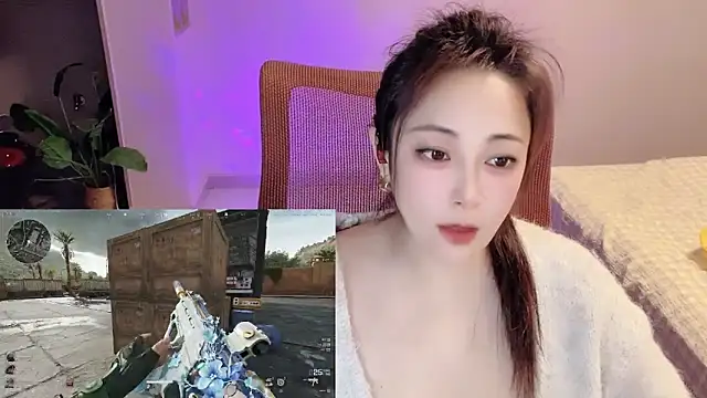 Daisy-77 online show from April 4, 2026, 1:41 pm