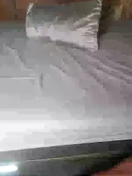 Snapshot of African_Masked_Couple chatting on January 25, 2025, 6:55 am African Masked Couple online show from January 25, 2025, 6:55 am