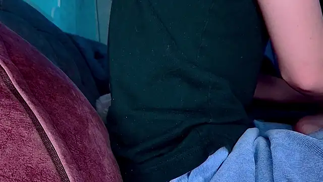 Snapshot of AgnesMillerS chatting on December 5, 2024, 10:33 am AgnesMillerS online show from December 5, 2024, 10:33 am