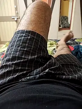 Snapshot of Maxpor77 chatting on February 4, 2026, 6:08 am Maxpor77 online show from February 4, 2026, 6:08 am