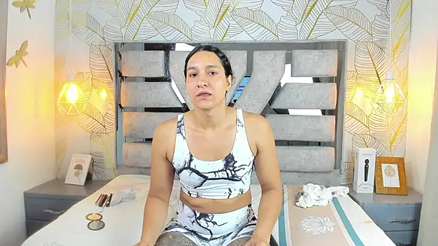 Alison Chan  online show from February 28, 2026, 2:07 pm