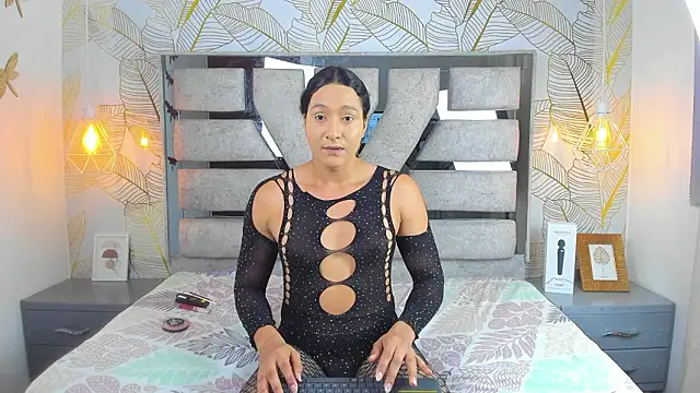 Alison Chan  online show from March 3, 2026, 4:35 pm