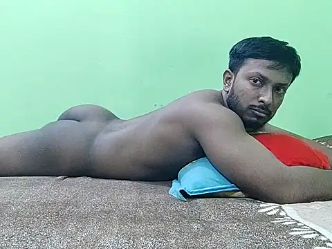 Snapshot of HunkyAriyan chatting on September 27, 2025, 6:57 pm HunkyAriyan online show from September 27, 2025, 6:57 pm