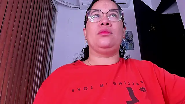 alondrabigtits online show from February 22, 2026, 12:15 pm