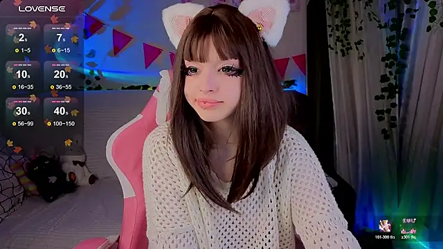 Snapshot of MonikaMayson chatting on December 2, 2025, 2:45 pm MonikaMayson online show from December 2, 2025, 2:45 pm