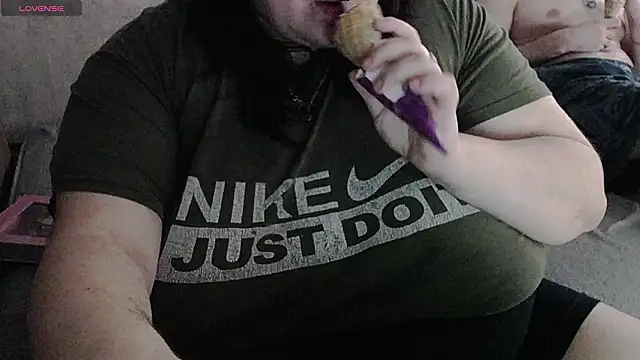 Snapshot of lisa_Black00 chatting on February 14, 2026, 11:40 am lisa Black00 online show from February 14, 2026, 11:40 am