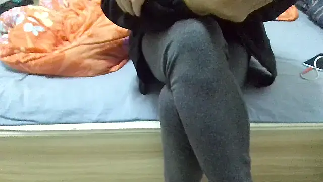 huzi518 online show from January 19, 2026, 12:14 am