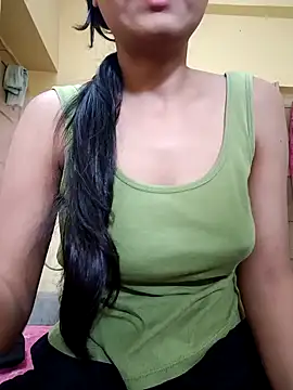 Snapshot of Sanaya_7 chatting on January 22, 2025, 5:05 am Sanaya 7 online show from January 22, 2025, 5:05 am