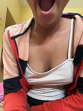 Snapshot of Sanaya_7 chatting on January 28, 2025, 2:21 am Sanaya 7 online show from January 28, 2025, 2:21 am