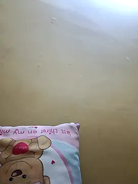 Snapshot of Sanaya_7 chatting on November 12, 2025, 5:46 pm Sanaya 7 online show from November 12, 2025, 5:46 pm