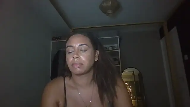 bigbootyjayda online show from October 5, 2025, 9:02 pm
