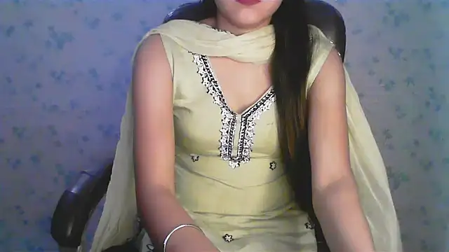 Snapshot of collage_hoty chatting on June 18, 2026, 10:09 am collage hoty online show from June 18, 2026, 10:09 am