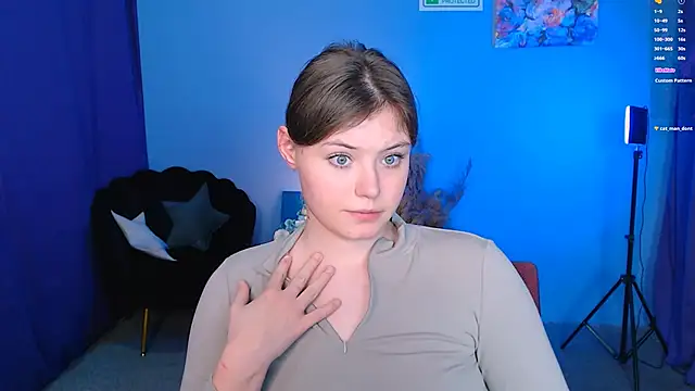 Snapshot of nikole_kitt chatting on January 14, 2025, 5:08 am nikole kitt online show from January 14, 2025, 5:08 am