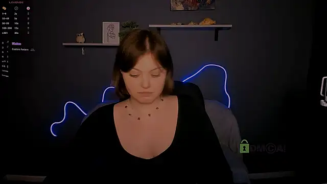 Snapshot of nikole_kitt chatting on October 10, 2025, 7:35 pm nikole kitt online show from October 10, 2025, 7:35 pm