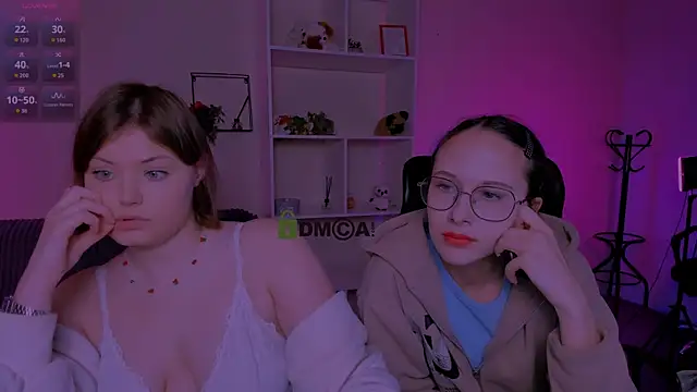 Snapshot of nikole_kitt chatting on October 12, 2025, 6:51 pm nikole kitt online show from October 12, 2025, 6:51 pm