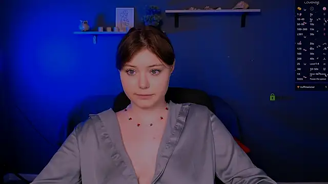 nikole kitt online show from December 1, 2025, 8:36 pm