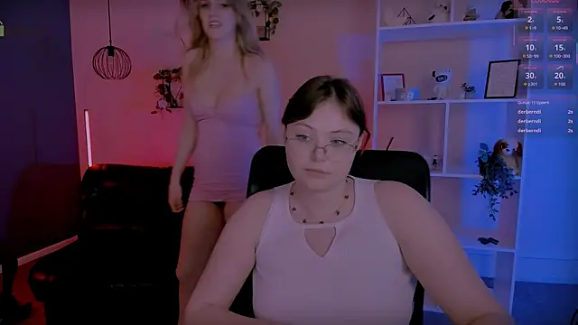 nikole kitt online show from May 19, 2026, 1:56 am