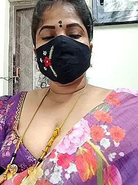 gaurika18 online show from June 17, 2026, 1:30 am