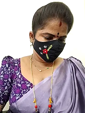 gaurika18 online show from July 29, 2026, 12:03 pm