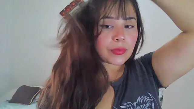 DeusaDemeeter online show from April 13, 2026, 6:13 pm