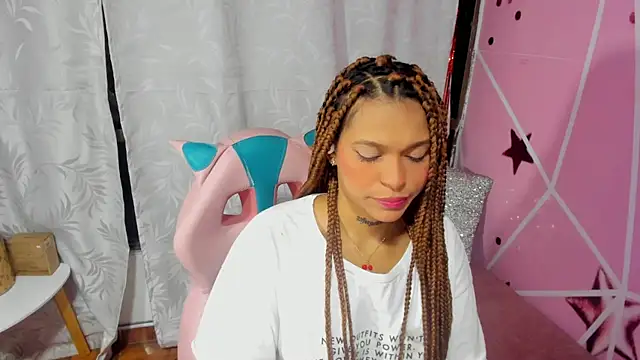 samantha simur online show from February 23, 2025, 8:17 am