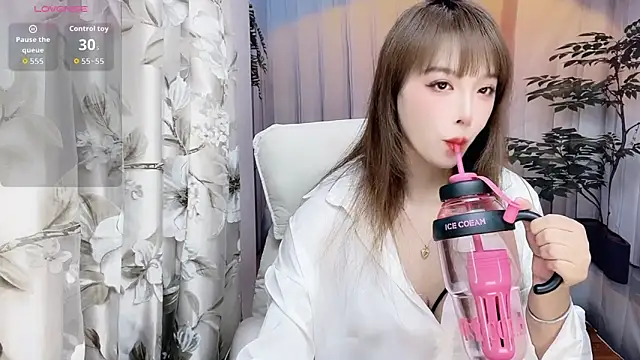 NINIbaby-99 online show from March 23, 2026, 3:49 pm