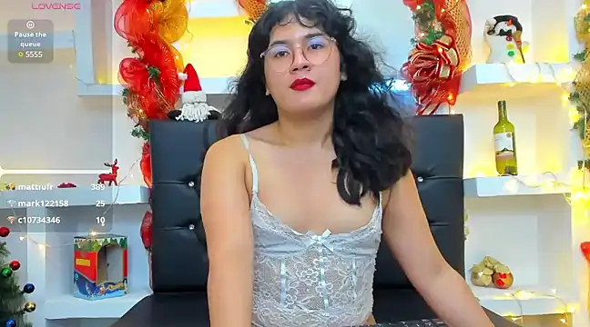 Snapshot of Elith_Berry69 chatting on December 31, 2024, 9:39 pm Elith Berry69 online show from December 31, 2024, 9:39 pm