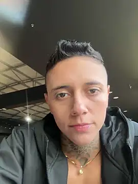  PhillipBrown online show from January 23, 2025, 12:09 pm