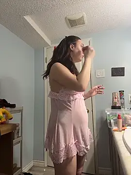 NovaLove2002 online show from February 3, 2026, 5:16 am