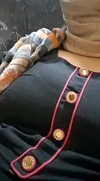 Snapshot of Bbw_Juice_Wife chatting on December 5, 2024, 11:38 am Bbw Juice Wife online show from December 5, 2024, 11:38 am