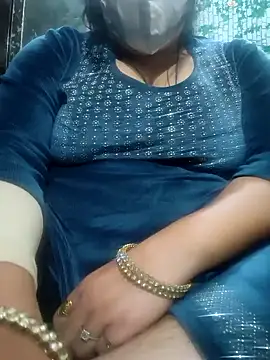 Snapshot of Bbw_Juice_Wife chatting on February 15, 2025, 11:17 am Bbw Juice Wife online show from February 15, 2025, 11:17 am