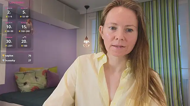 JanePearl online show from December 11, 2024, 11:41 am